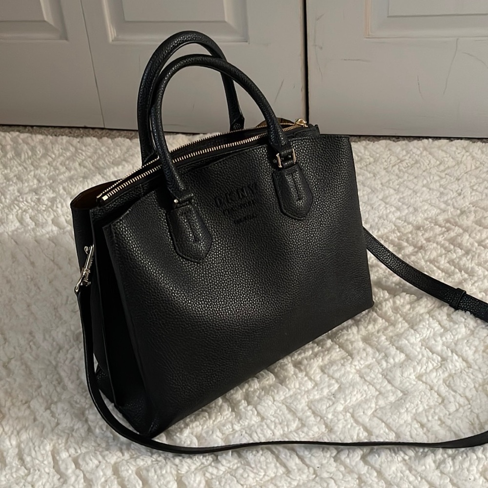 Dona Karan bag